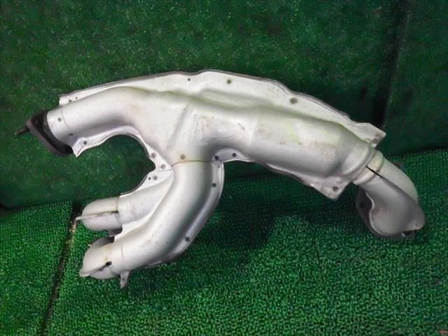 【中古】中古部品 レガシィ BL5 ﾌﾛﾝﾄｴｷｿﾞｰｽﾄﾊﾟｲﾌﾟ 【3330240100-000163097922200】
