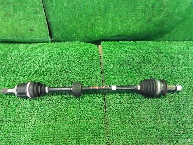 【中古】中古部品 ワゴンＲ MH34S 右ﾌﾛﾝﾄﾄﾞﾗｲﾌﾞｼｬﾌﾄ 【3330240100-000173101842100】