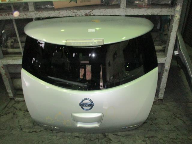 【中古】中古部品 リーフ AZE0 ﾊﾞｯｸﾄﾞｱ 【3310160100-220218000215800】