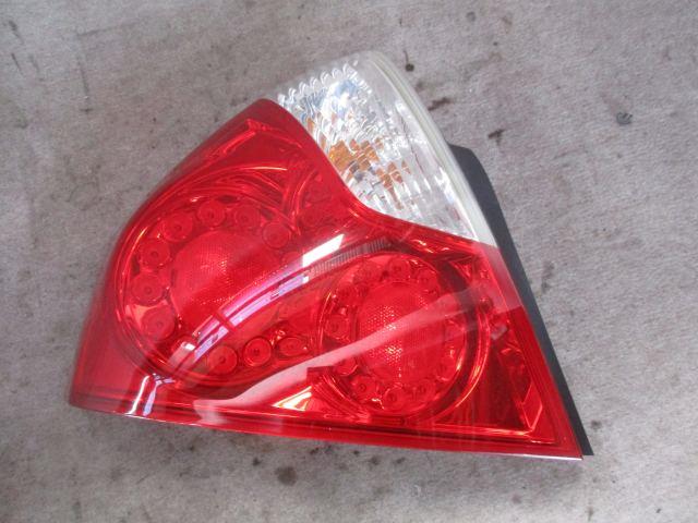 【中古】中古部品 フーガ PY50 左ﾃｰﾙﾗﾝﾌﾟ 【3330220100-001497453315600】