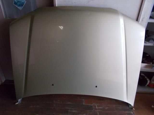 【中古】中古部品 フォレスター SG5 ﾎﾞﾝﾈｯﾄﾌｰﾄﾞ 【3330430100-001391298210500】