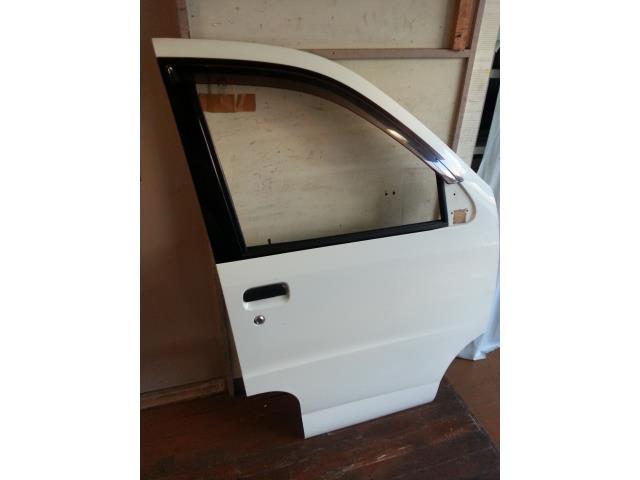 【中古】中古部品 ハイゼット S210V 右ﾌﾛﾝﾄﾄﾞｱ 【3330430100-001205840213100】