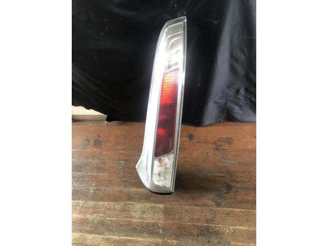 【中古】中古部品 セレナ C26 左ﾃｰﾙﾗﾝﾌﾟ 【3330430100-001613528815600】