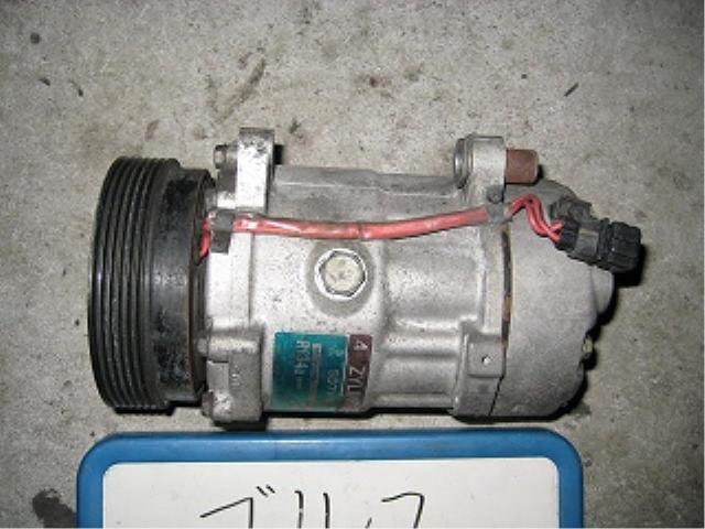 【中古】中古部品 VW ゴルフ 1HAGG A/Cｺﾝﾌﾟﾚｯｻｰ 【3310050100-000607100660700】