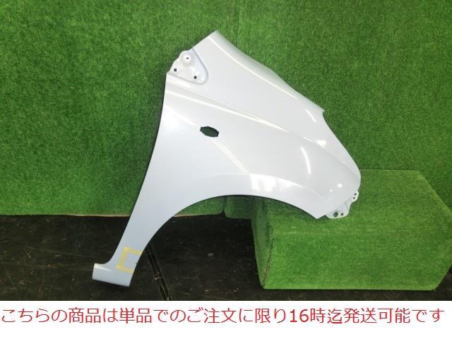 【中古】中古部品 アルト HA25S 右ﾌﾛﾝﾄﾌｪﾝﾀﾞｰ 【3380010000-211005508910600】