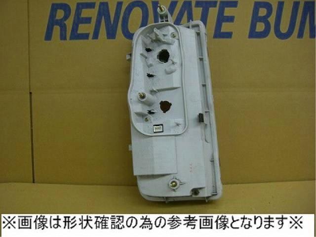 再生部品 エルグランド E51 右ﾃｰﾙﾗﾝﾌﾟ 【80%OFF!】
