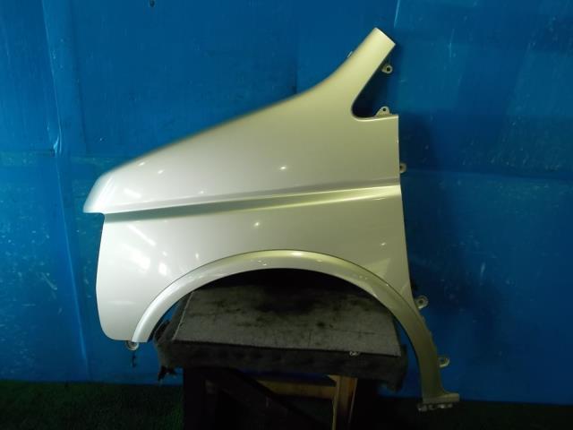 【中古】中古部品 ステップワゴン RF5 左ﾌﾛﾝﾄﾌｪﾝﾀﾞｰ 【3330490100-001214975010700】