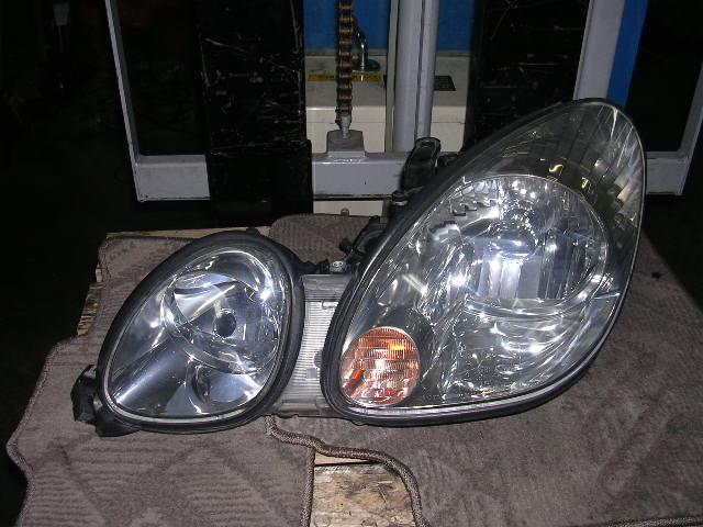 【中古】中古部品 アリスト JZS161 左ﾍｯﾄﾞﾗﾝﾌﾟ 【3330490100-000900618310900】