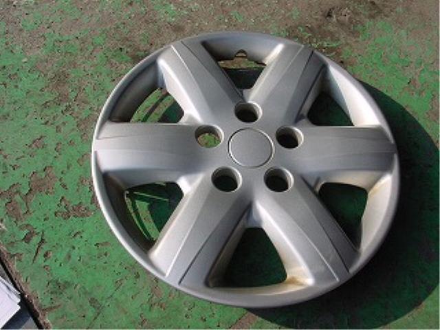 【中古】中古部品 キャミ J122E ﾎｲｰﾙｷｬｯﾌﾟ 【3340140100-000615732447220】