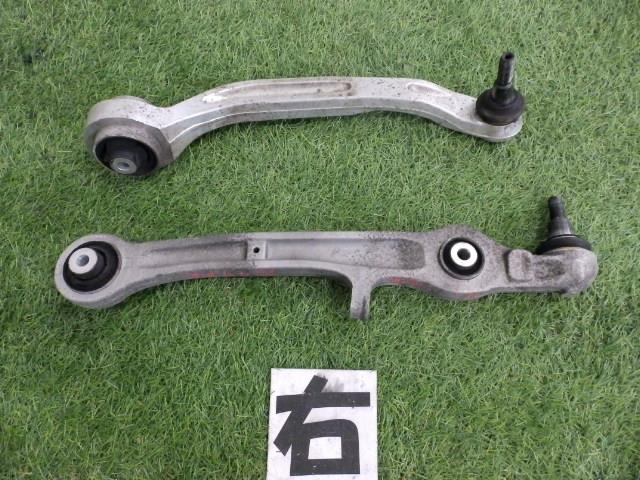 【中古】中古部品 アウディ A6 4FAUKS 右ﾌﾛﾝﾄﾛｱｱｰﾑ 【3260250000-000213224751720】