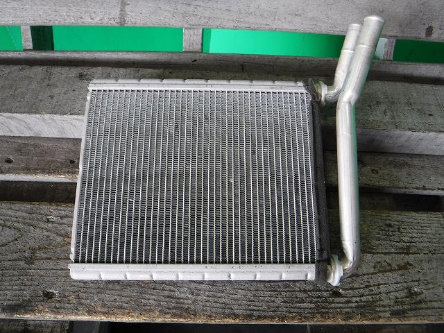 【中古】中古部品 プリウス ZVW30 ﾋｰﾀｰﾌﾞﾛｱﾓｰﾀｰ 【3340140100-001412787967900】