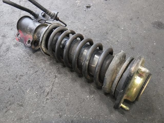 【中古】中古部品 ミニキャブ U42T 右フロントストラット 【3340140100-001695471450110】