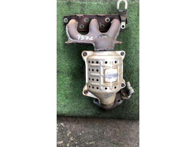 ワゴンR MH23S 触媒 スズキ 純正 ワゴンRスティングレー 《 MH23S 》 触媒 P70300
