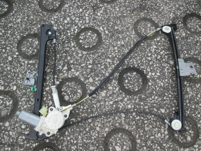 中古部品 ベンツ CLクラス 215375 左フロントドアレギュレータ・モーター
