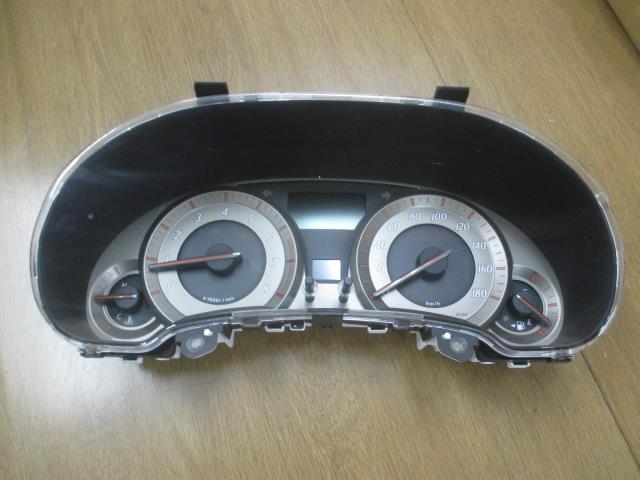 【中古】中古部品 ブレイド AZE156H スピードメーター 【3330410100-001466860361400】