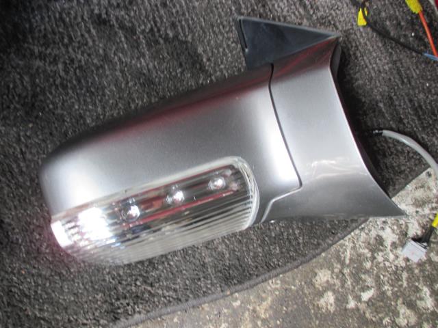 【中古】中古部品 エルグランド ME51 右ｻｲﾄﾞﾐﾗｰ 【3330410100-001270617213500】