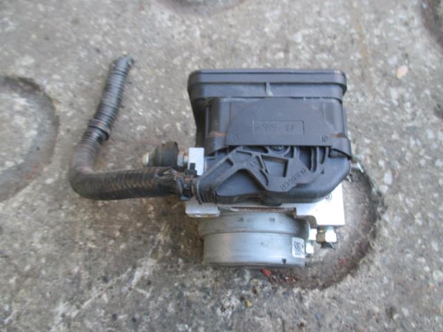 【中古】中古部品 ワゴンＲ MH34S ABSｱｸﾁｭｴｰﾀｰ 【3330410100-001324463042500】