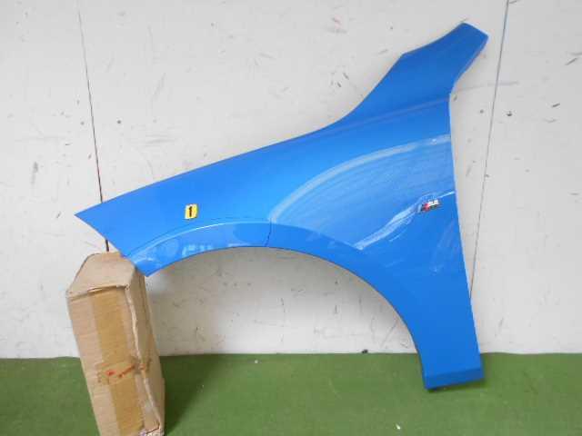 【中古】中古部品 BMW 1シリーズ 7K15 左ﾌﾛﾝﾄﾌｪﾝﾀﾞｰ 【3380050000-000032185410700】