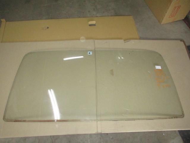 【中古】中古部品 キャンター FB300B ﾌﾛﾝﾄｳｲﾝﾄﾞｶﾞﾗｽ 【3310160100-000004144611200】