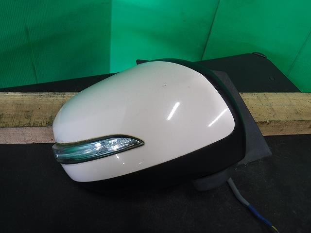 【中古】中古部品 ミライース LA300S 右ｻｲﾄﾞﾐﾗｰ 【3340140100-001645746913500】