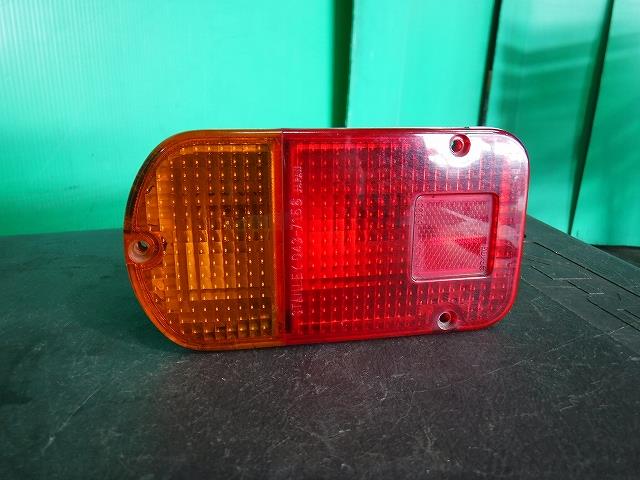 【中古】中古部品 ミニキャブ U42T 左ﾃｰﾙﾗﾝﾌﾟ 【3340140100-001586921915600】