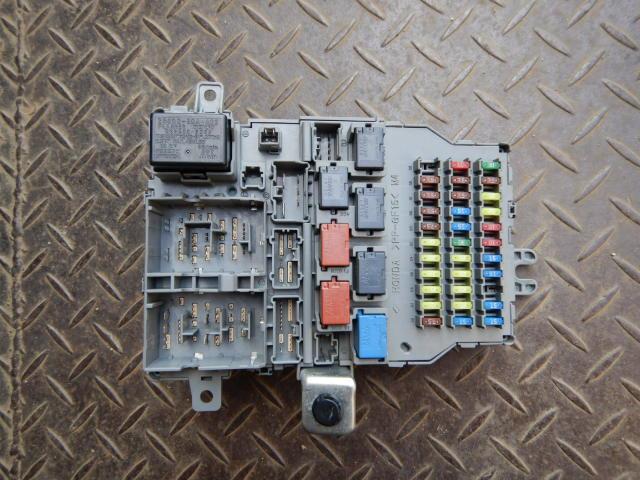 【中古】中古部品 オデッセイ RB1 ﾋｭｰｽﾞﾎﾞｯｸｽ 【3330920100-001641756667800】 10,230円