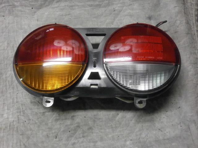 【中古】中古部品 クリッパー U71V 左テールランプ 【3340200100-844180000015600】