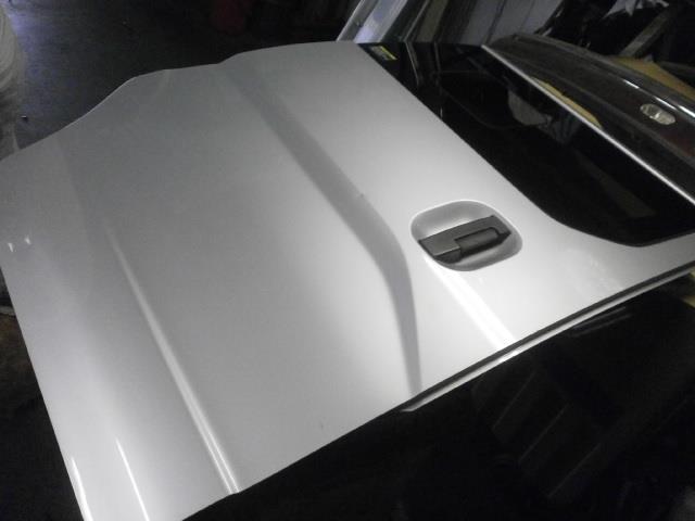 【中古】中古部品 NV200バネット VM20 右リアドア 【3340200100-842070000013300】|e-cleマート