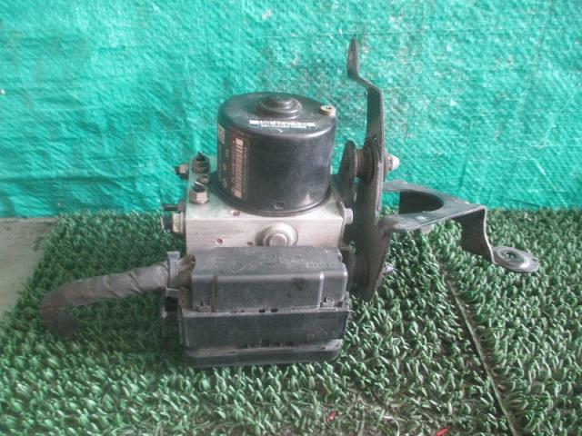 【中古】中古部品 VW ゴルフ 1KBLP ABSアクチュエーター 【3500080000-000213226442500】|e-cleマート