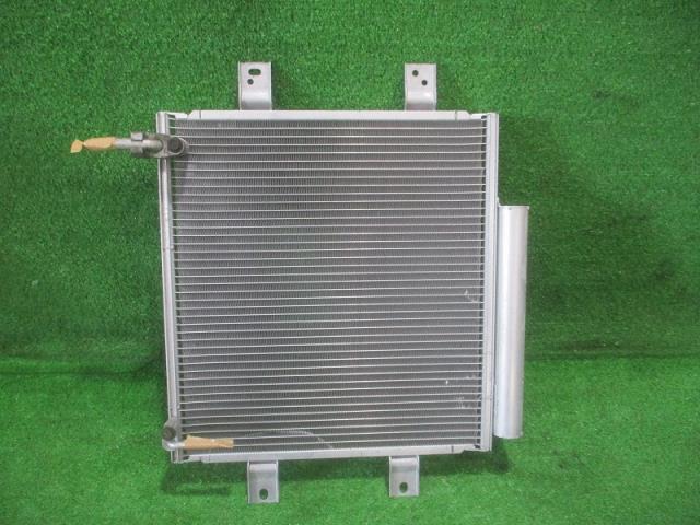 【中古】中古部品 ブーン M301S ｺﾝﾃﾞﾝｻｰ 【3500080000-220121000660600】 7,468円