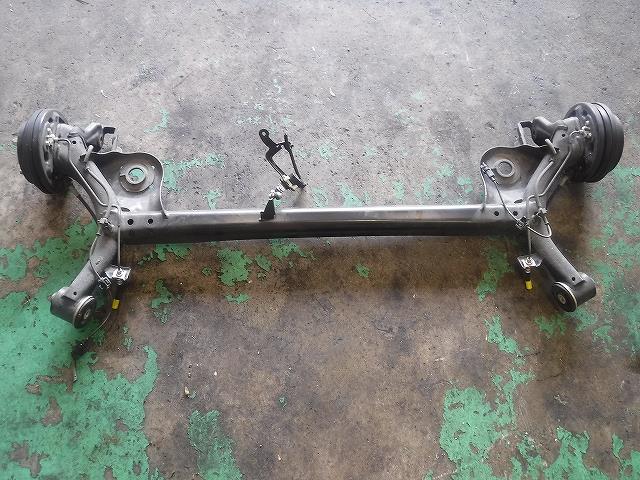 【中古】中古部品 ワゴンＲ MH55S ﾘｱｱｸｽﾙﾋﾞｰﾑ 【3340140100-001655140453500】