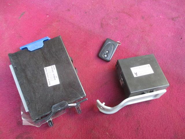 【中古】中古部品 ミラココア L675S ｴﾝｼﾞﾝｺﾝﾋﾟｭｰﾀｰ 【3310190100-000223005663100】