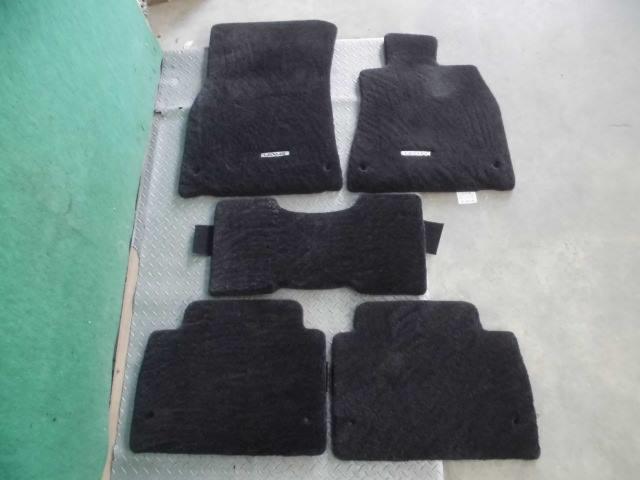 【中古】中古部品 レクサス LS USF40 ﾌﾛｱﾏｯﾄ 【3310420000-000002082577450】 13,169円