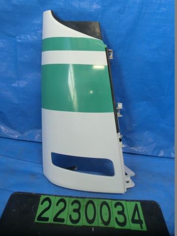 【中古】中古部品 ファイター FK71F 右ﾌﾛﾝﾄｺｰﾅｰﾊﾟﾈﾙ 【3310040100-000223003411300】