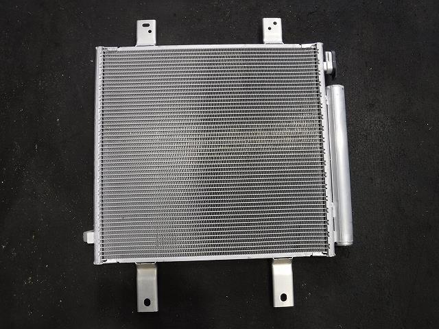 【中古】中古部品 ハイゼットアトレ S331G ｺﾝﾃﾞﾝｻｰ 【3340140100-001688145360600】