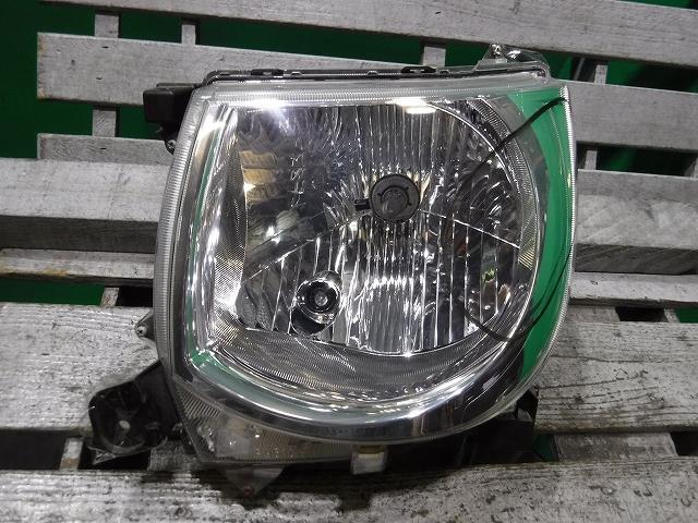【中古】中古部品 ＭＲワゴン MF33S 左ﾍｯﾄﾞﾗﾝﾌﾟ 【3340140100-001346858810900】