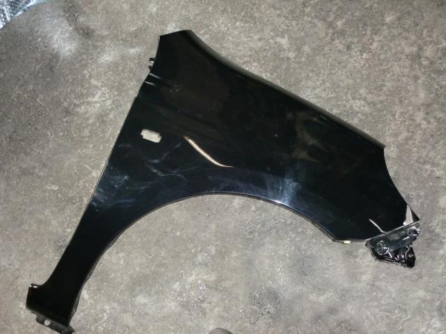 【中古】中古部品 マーチ K13 右ﾌﾛﾝﾄﾌｪﾝﾀﾞｰ 【3330580100-001283388610600】