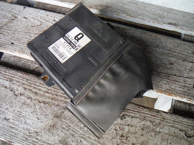 【中古】中古部品 ワゴンＲ MC11S ｴﾝｼﾞﾝｺﾝﾋﾟｭｰﾀｰ 【3340140100-001224380163100】