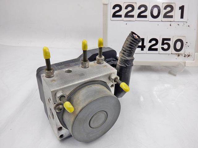 【中古】中古部品 ハイゼット S510P ABSｱｸﾁｭｴｰﾀｰ 【3330890100-000022202142500】｜e-cleマート
