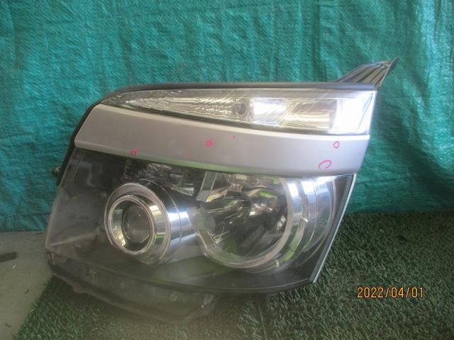 【中古】中古部品 ヴォクシー ZRR70G 左ﾍｯﾄﾞﾗﾝﾌﾟ 【3500080000-000213005510900】