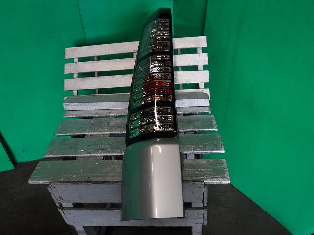 【中古】中古部品 ステップワゴン RF5 左ﾃｰﾙﾗﾝﾌﾟ 【3340140100-001586287515600】