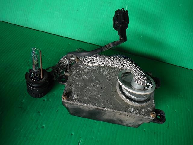 【中古】中古部品 ステージア WGC34 ﾗｲﾄｺﾝﾄﾛｰﾙﾕﾆｯﾄ 【3340140100-001268610410810】