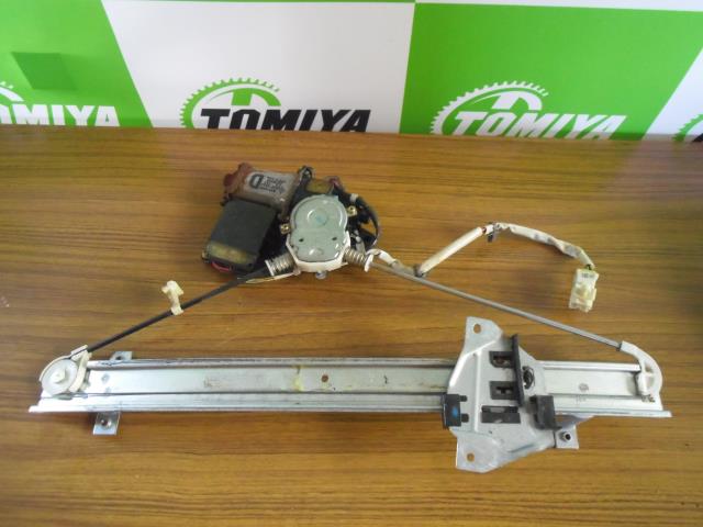 【中古】中古部品 レグナム EC1W 右ﾘｱﾄﾞｱﾚｷﾞｭﾚｰﾀ･ﾓｰﾀｰ 【3330440100-000592712713320】