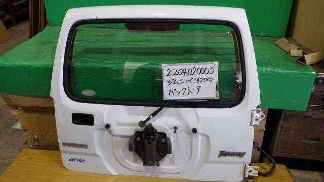 【中古】中古部品 ジムニー JB23W ﾊﾞｯｸﾄﾞｱ 【3330340100-220402000315800】