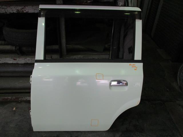 【中古】中古部品 ラパン HE21S 左ﾘｱﾄﾞｱ 【3310160100-000004168713400】