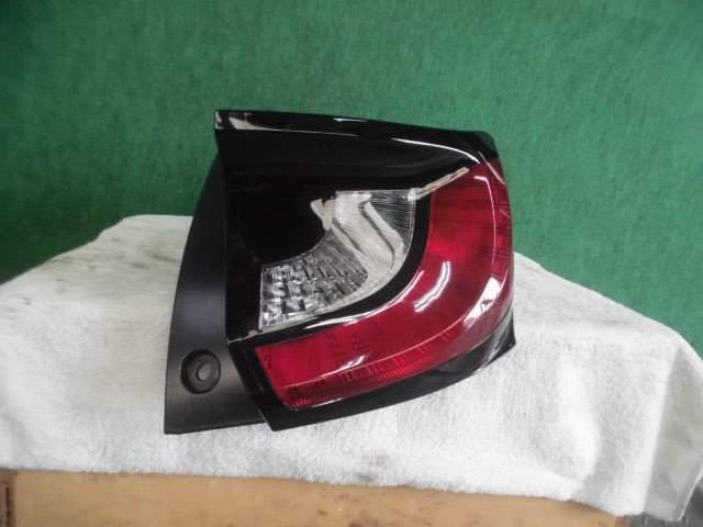 【中古】中古部品 ヤリス KSP210 右ﾃｰﾙﾗﾝﾌﾟ 【3310420000-000002098815500】 11,926円