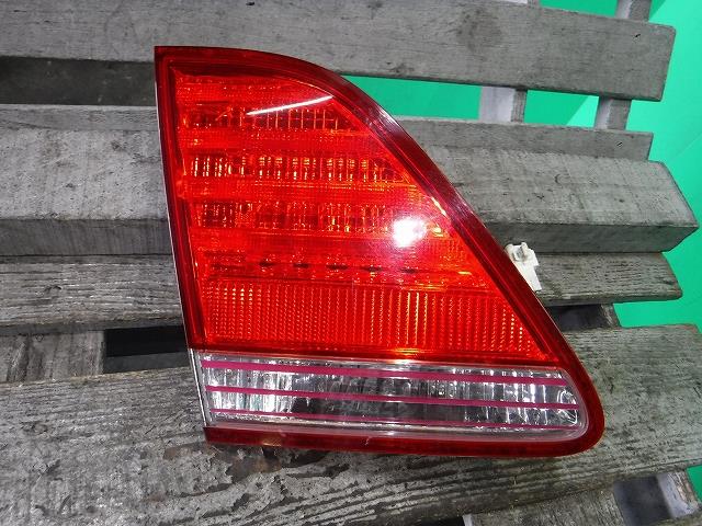 【中古】中古部品 クラウン GRS180 ﾘｱﾌｨﾆｯｼｬｰﾊﾟﾈﾙ 【3340140100-001461395615200】