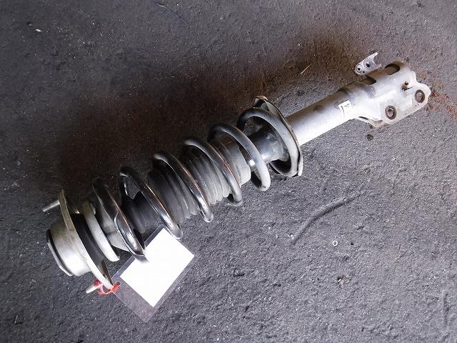 【中古】中古部品 タントエグゼ L455S 左ﾌﾛﾝﾄｽﾄﾗｯﾄ 【3340140100-001478635450210】