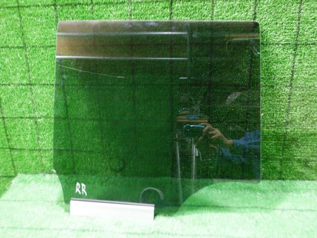 【中古】中古部品 タフト LA910S 右ﾘｱﾄﾞｱｶﾞﾗｽ 【3330420100-220520000213330】