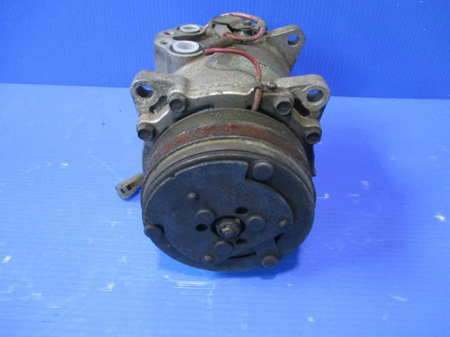 【中古】中古部品 チェイサー LX80 A/Cｺﾝﾌﾟﾚｯｻｰ 【3310050100-000332951060700】